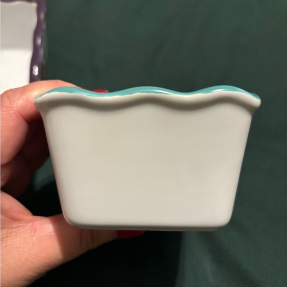 2023 Disney Mini Ceramic Loaf Pan, Set of 2 - Picture 9 of 11